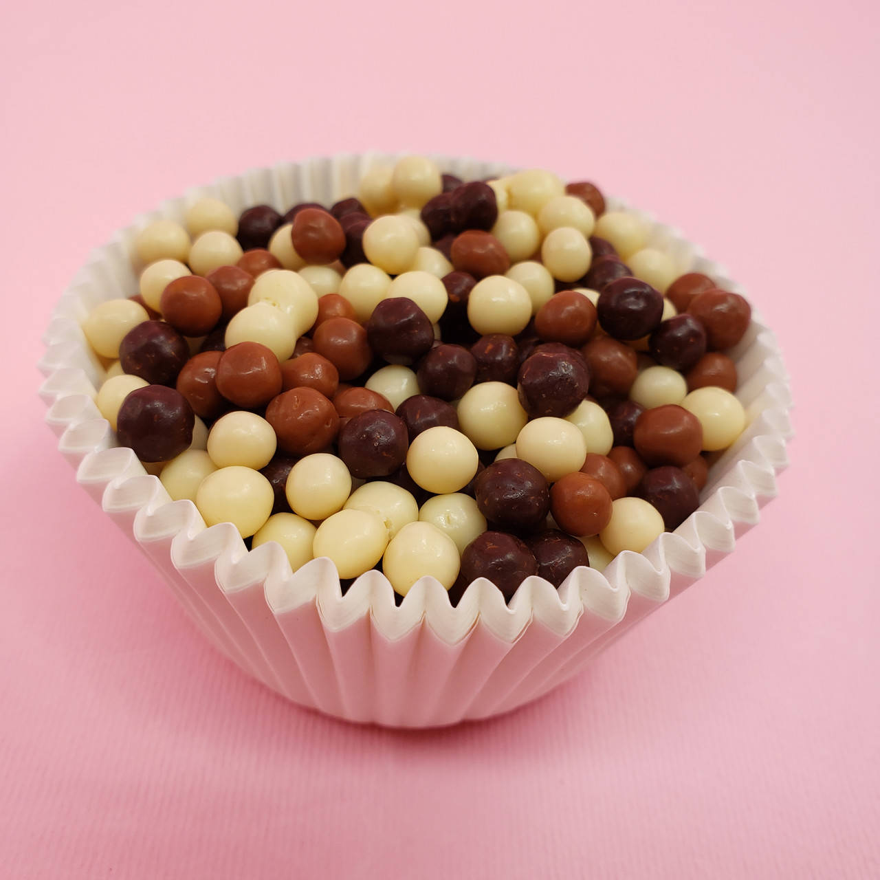 

Шоколадные жемчужины Crispearls шоколадный микс Callebaut 50 гр (развес)