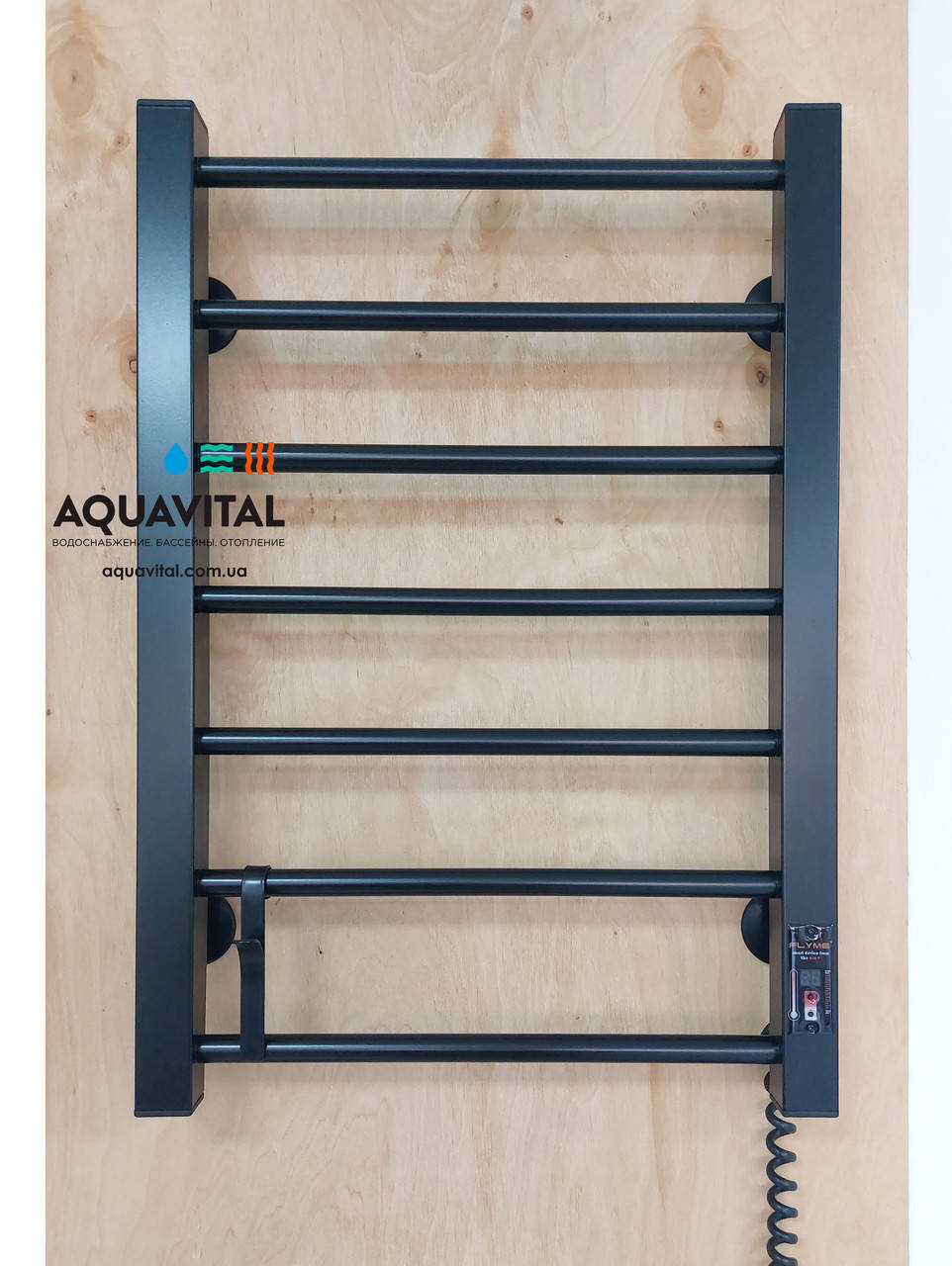 

Полотенцесушитель Flyme Black–7 R с терморегулятором и таймером (правое подключение), Черный