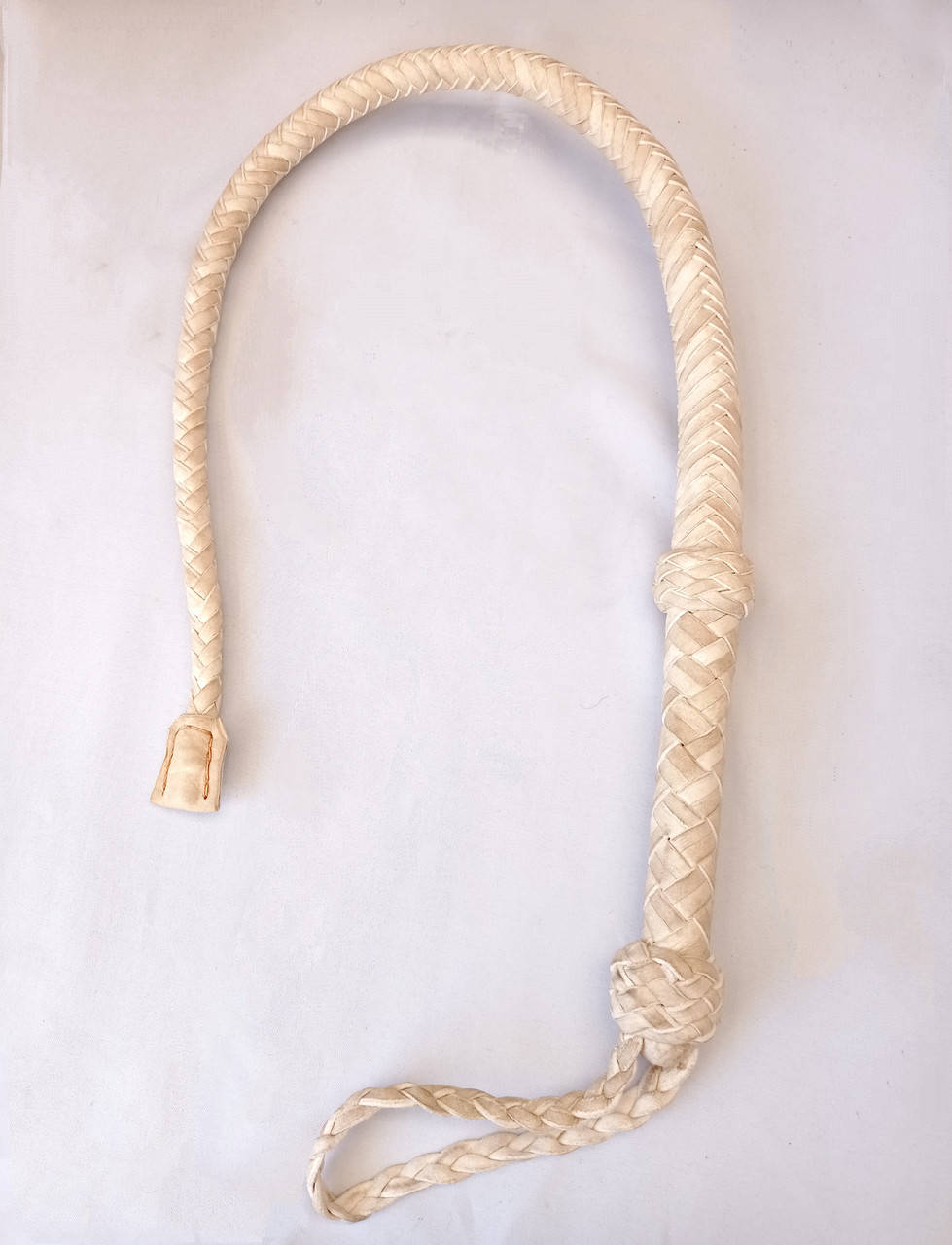 

Нагайка с вяленой кожи