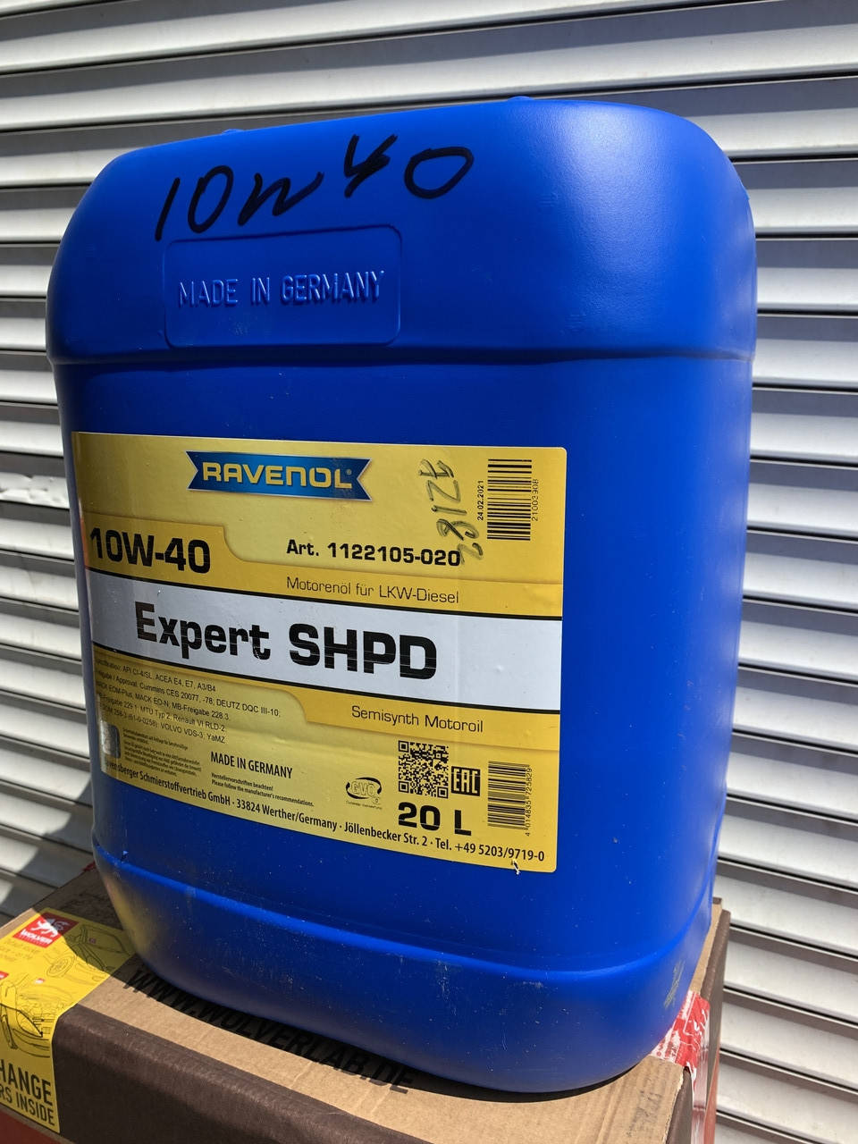 

Моторное масло RAVENOL 10w40 SHPD 20л