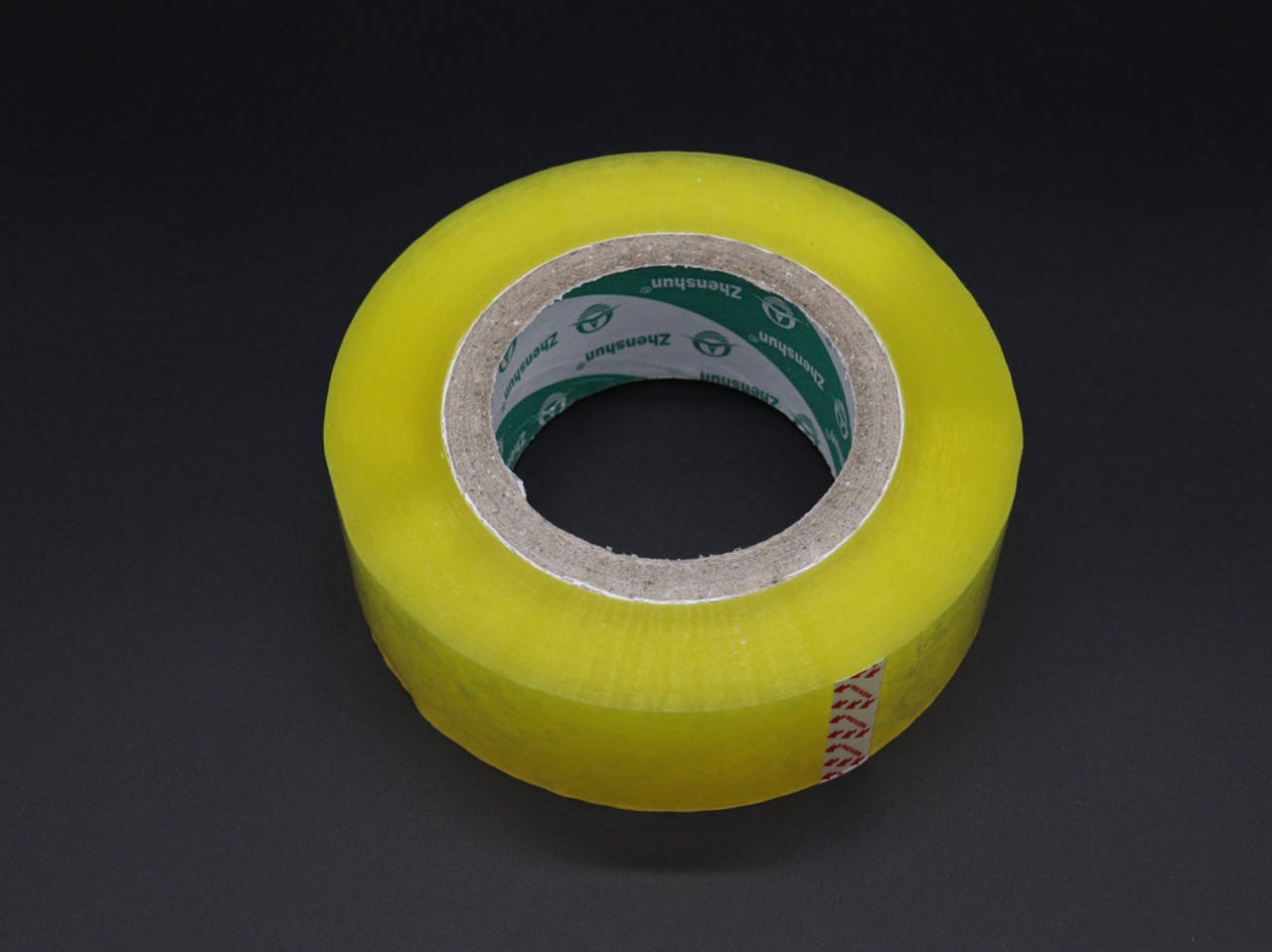 

Скотч прозрачный. КАЧЕСТВО. 4.5см диаметр 15см 270м