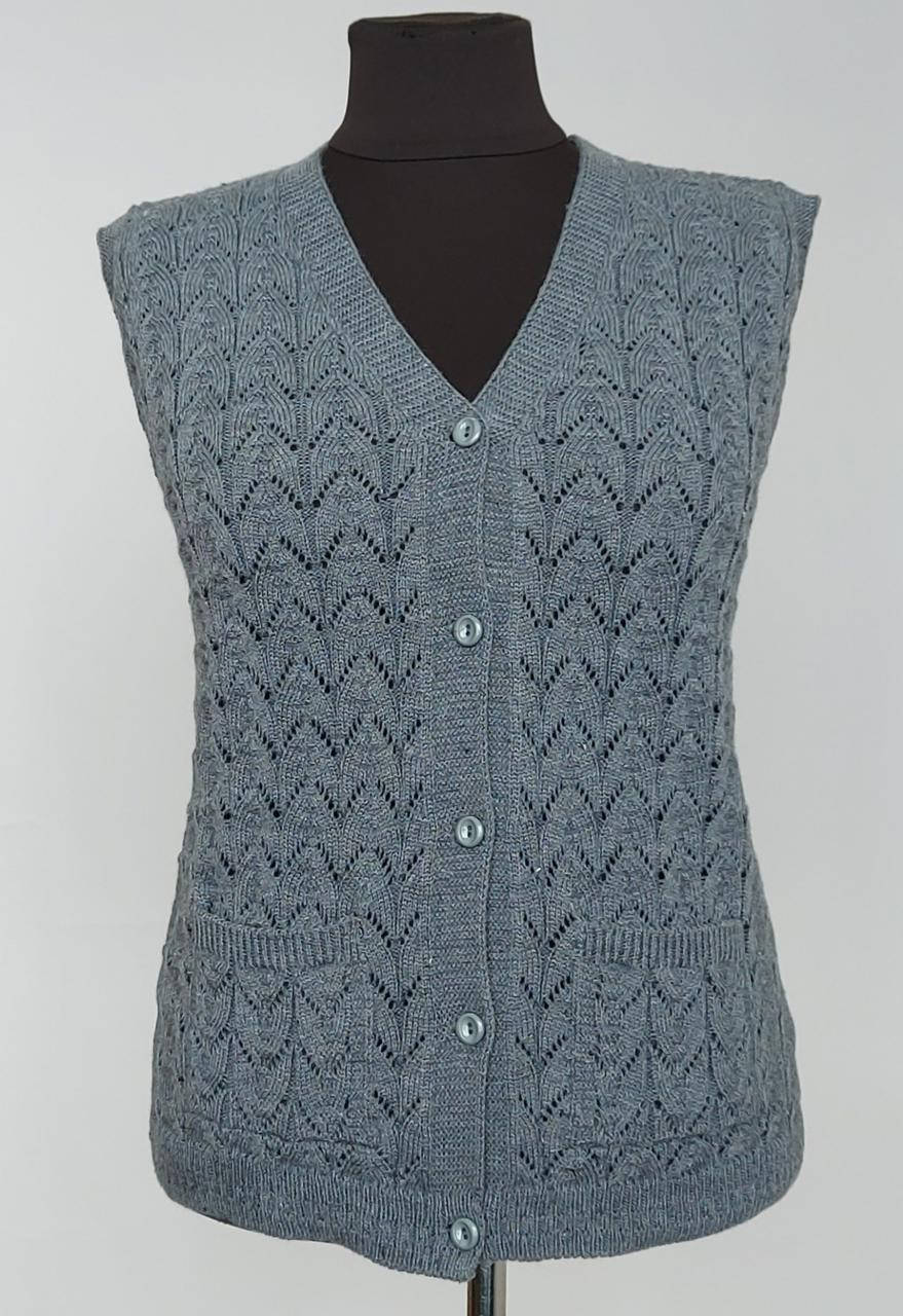 

Жилетка вязаная женская на пуговицах с карманами 52-56 размера Серый