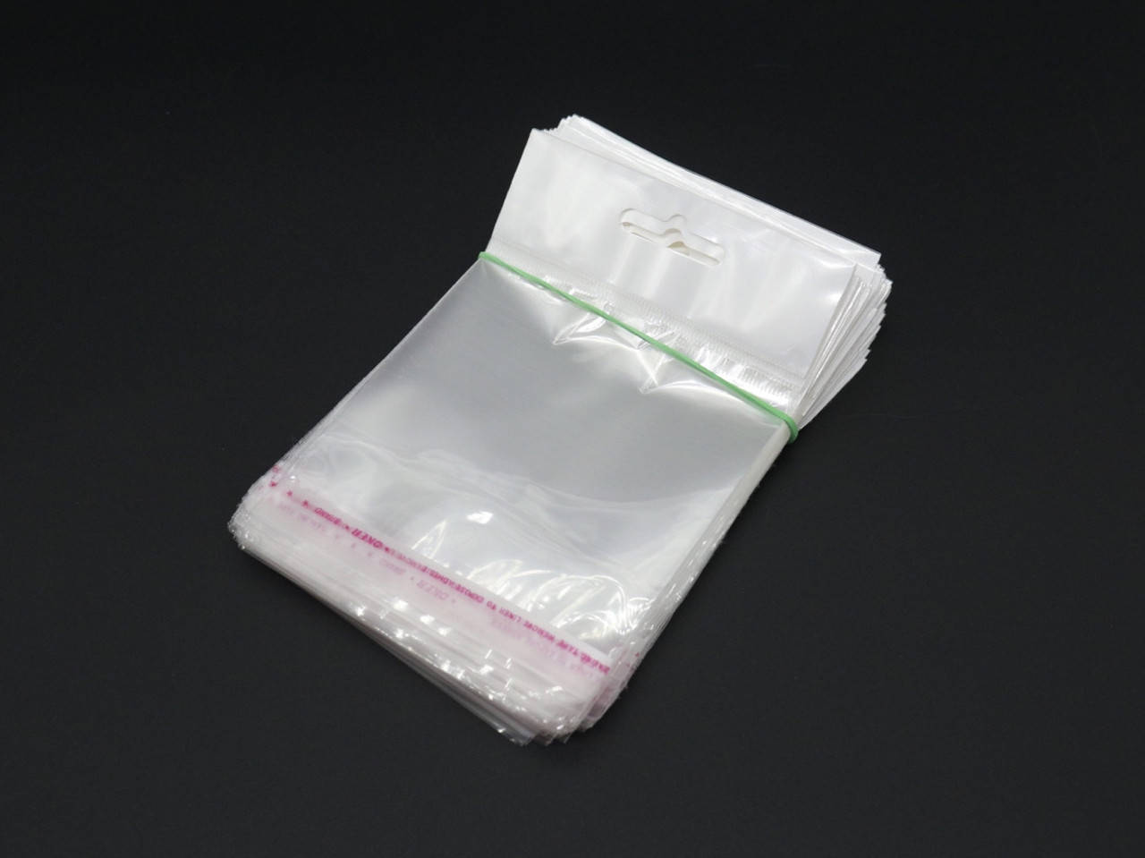 

Полипропиленовые пакеты с европодвесом. 6,5х9см +клапан. 25мкр. 100шт/уп.