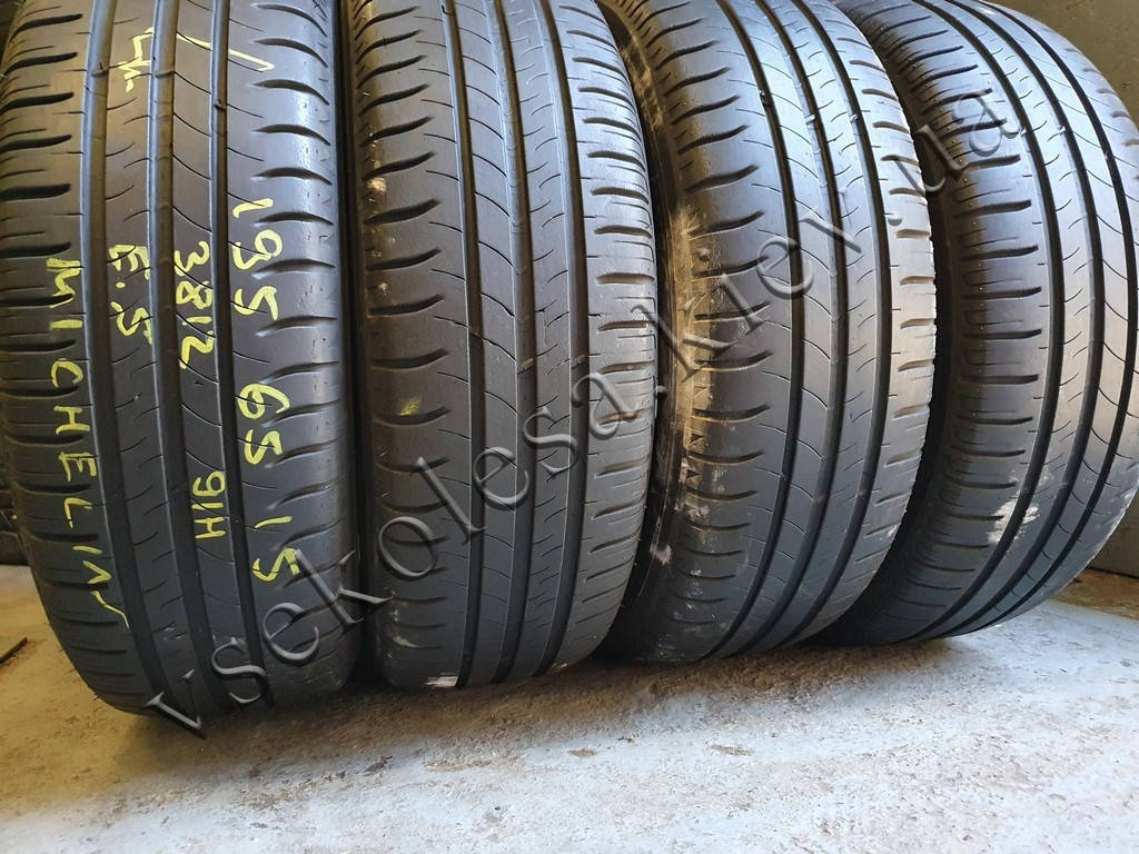 

Шины бу 195/65 R15 Michelin