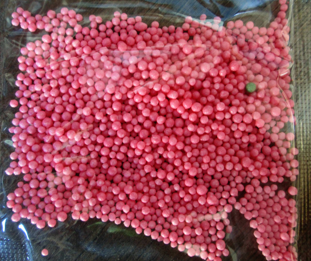 

Пасхальная посыпка горошек (розовая)