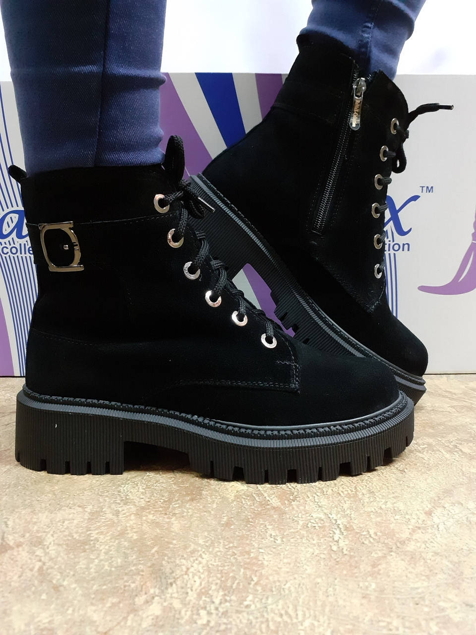 

Комфортные зимние чёрные замшевые ботинки Romax 40, 26, Черный