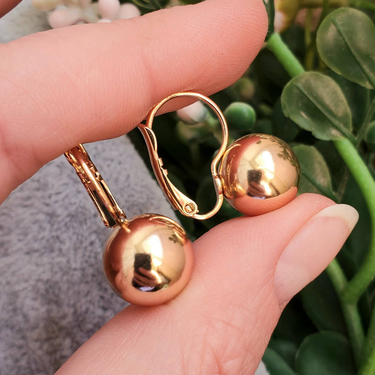 

Серьги Xuping длина 2.2см шарик-12мм медзолото позолота 18к с1020