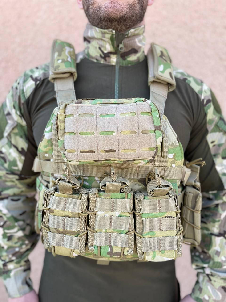 

Тактическая плитоноска под стандартные плиты 25х30 с отсеками Бронежилет Разгрузка (Камуфляж)