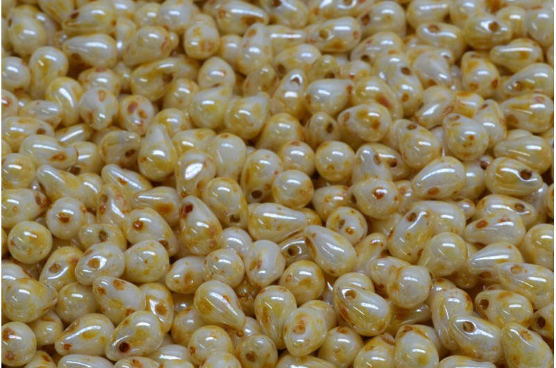 

Drop 6x4 mm Чеські скляні намистини (10 шт)
