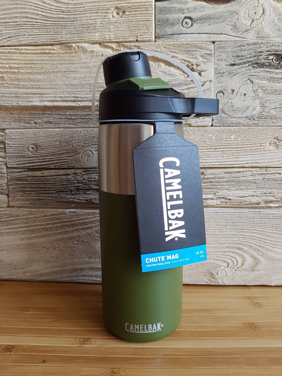 

Термобутылка CamelBak Chute Mag Stainless Vacuum Insulated 0,6 л