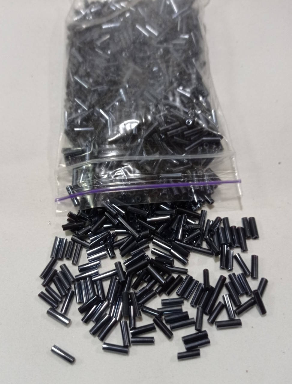 

Стеклярус цвет чёрный 0,7см 40г