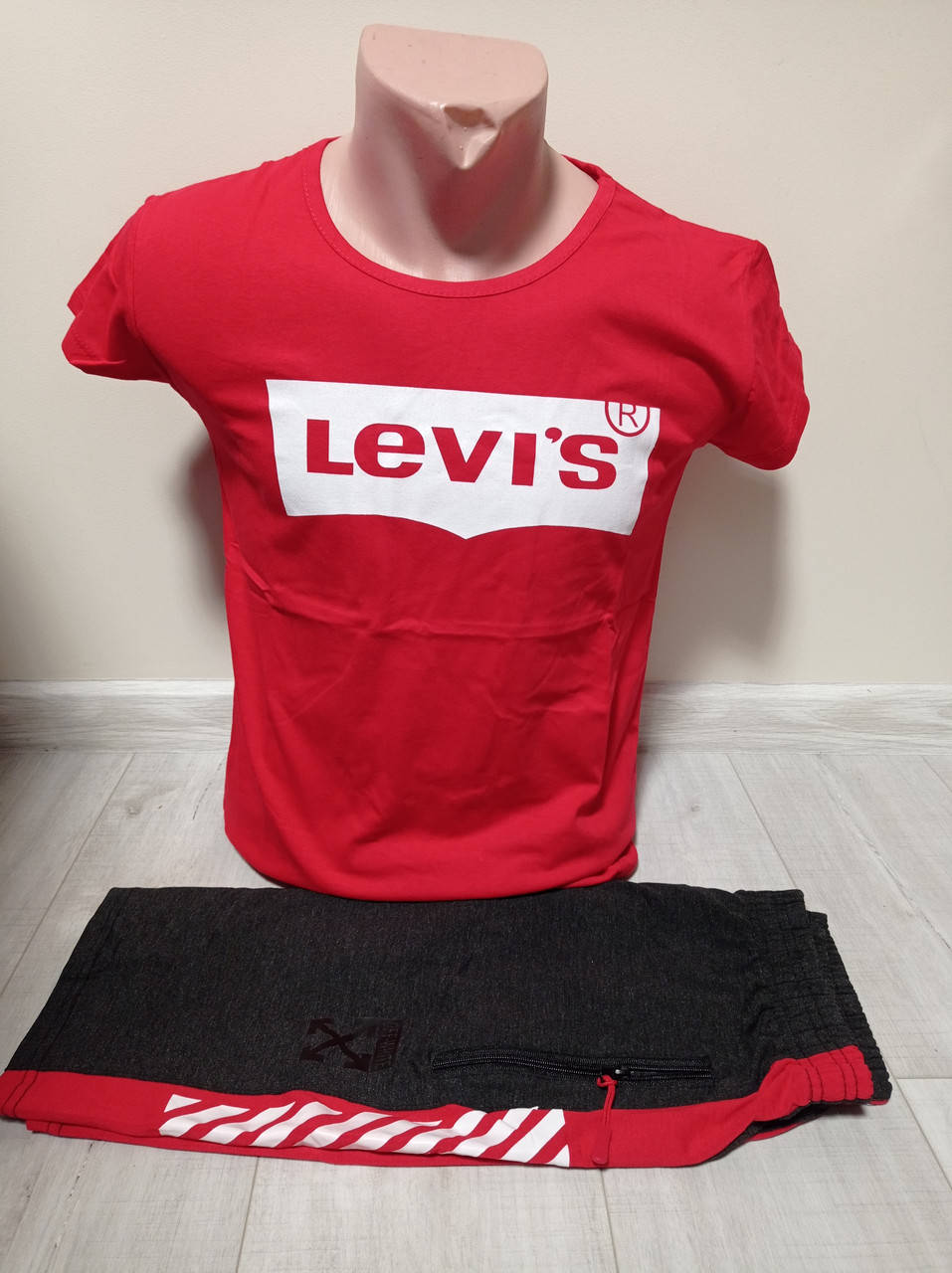 

Летний подростковый костюм для мальчика подростка Турция футболка и шорты 14-16 лет хлопок красный