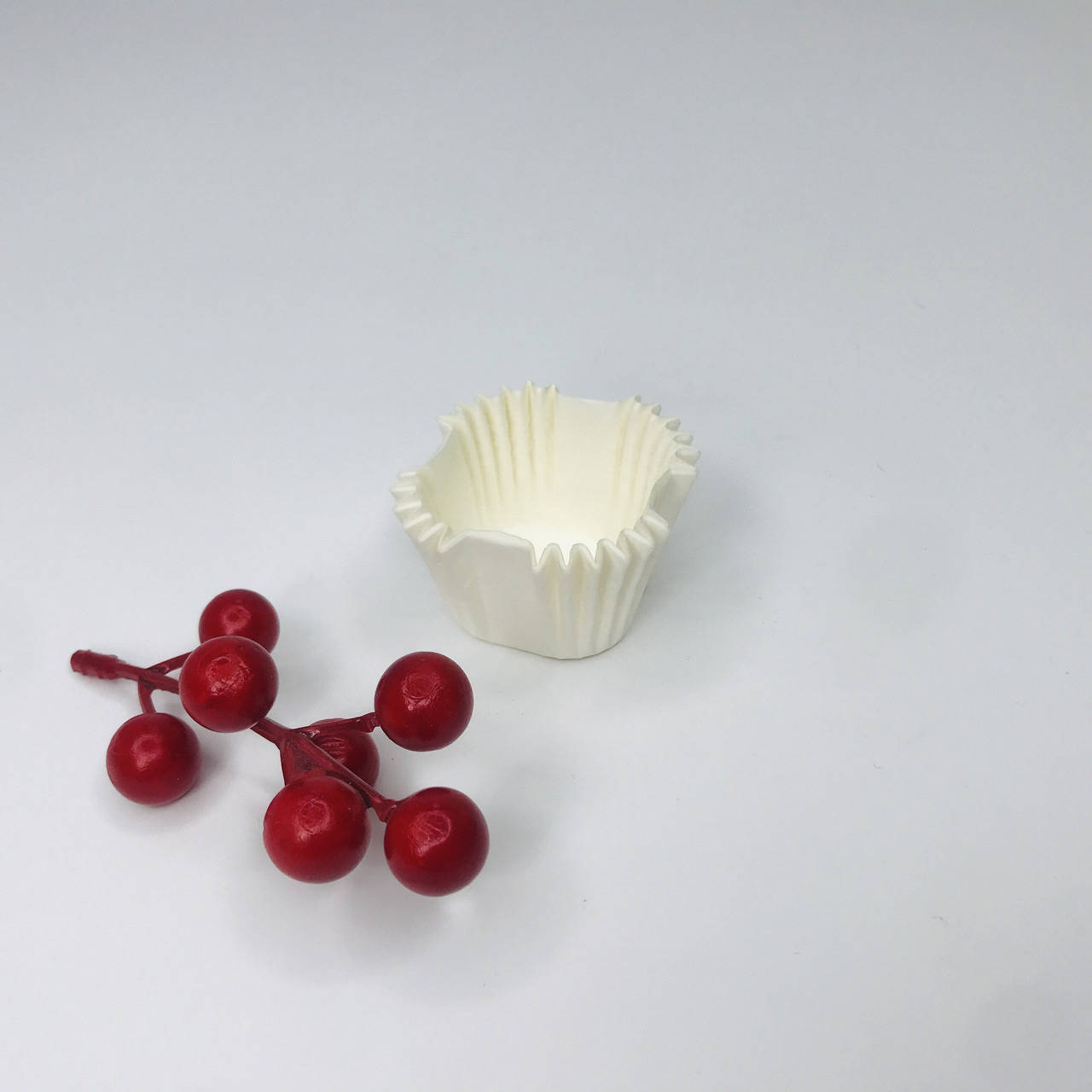 

Бумажная форма для конфет, 30*30*30 мм, белая (60 шт.)