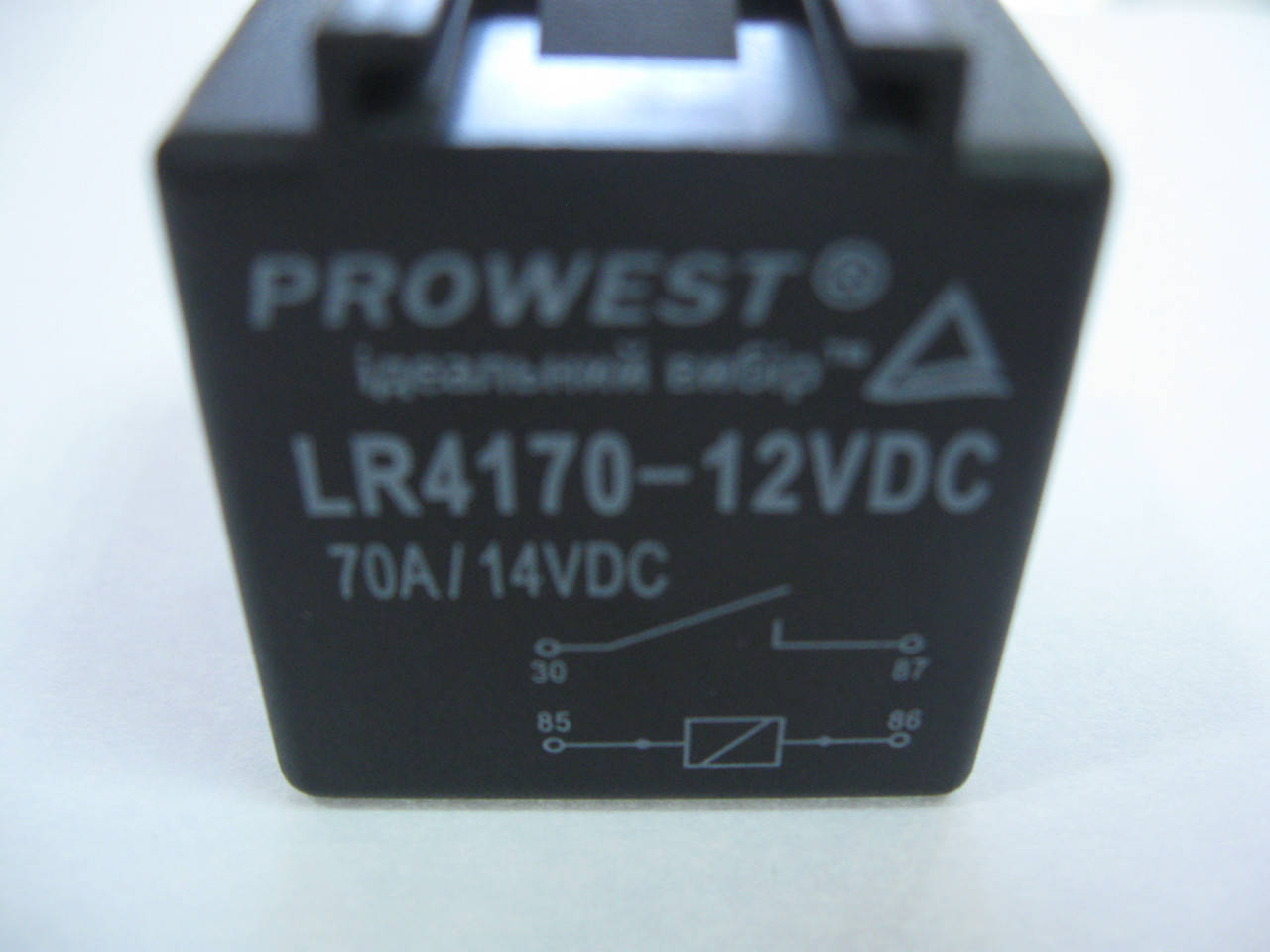 

Реле автомобильное LR4170-12VDC 70A 14V