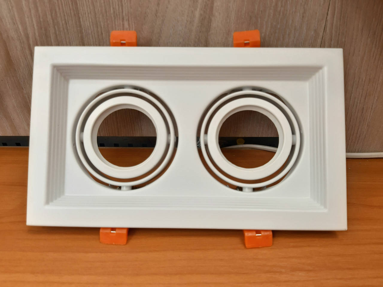 

Карданный светильник Feron DLT202 на 2 лампы встраиваемый точечный белый