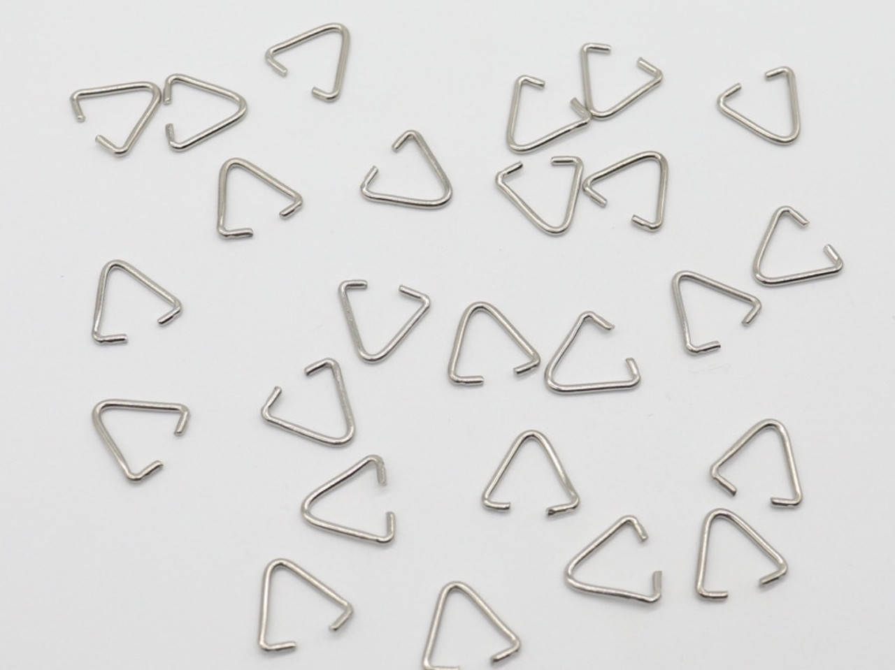 

Соединитель треугольник. 12мм, Серебро