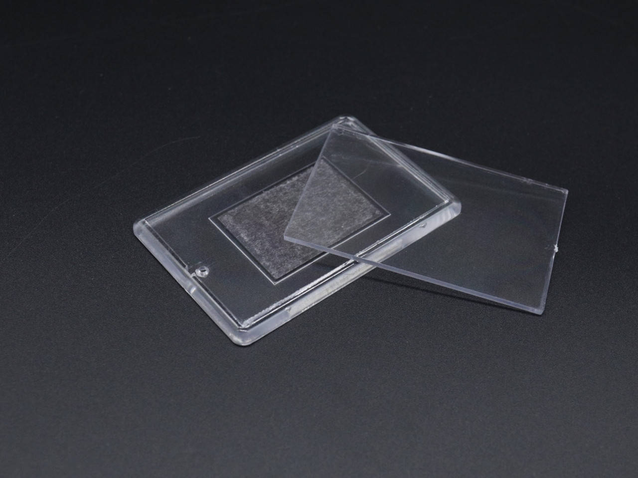 

Заготовки акриловых магнитов. 77х52мм. Фото (70х44,5мм), Черный