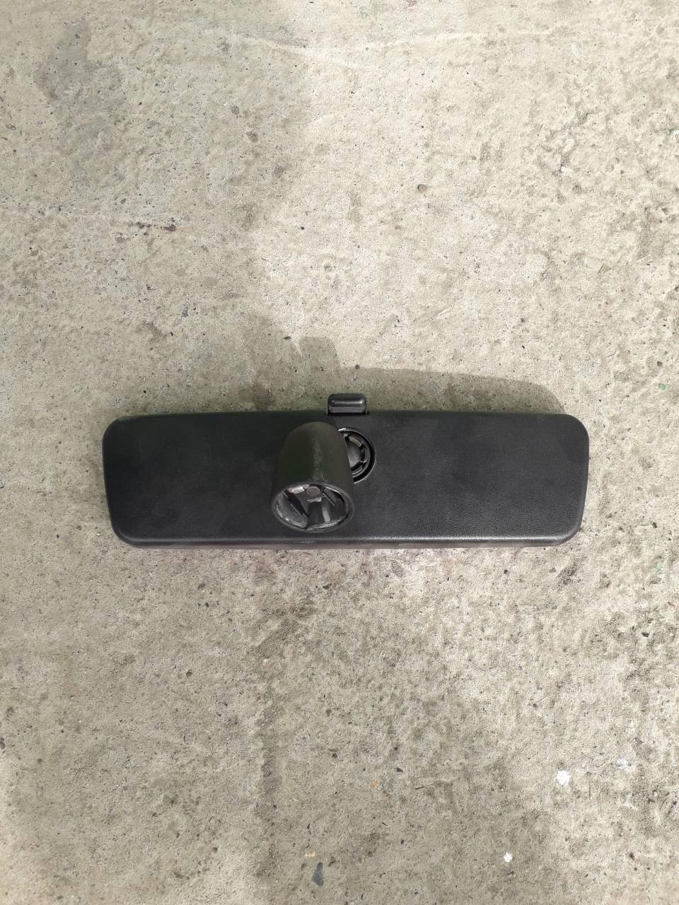 

Зеркало потолка Пассат Б5 лобового