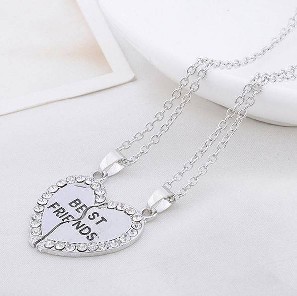 

Кулон на цепочке Друзья 2 шт., серебристый