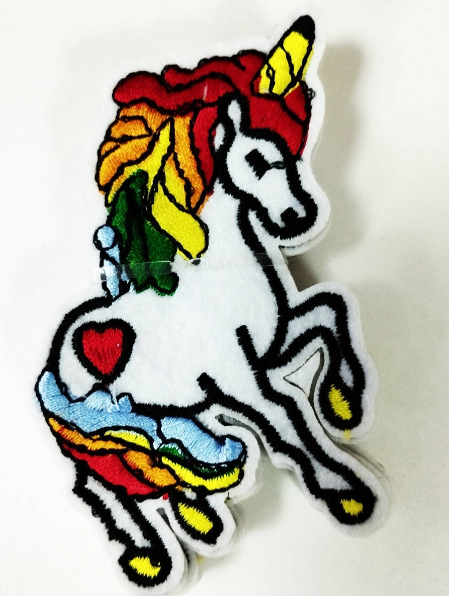 

Термо наклейка, наклейка на одежду, термонашивка Единорожка 95*55 мм