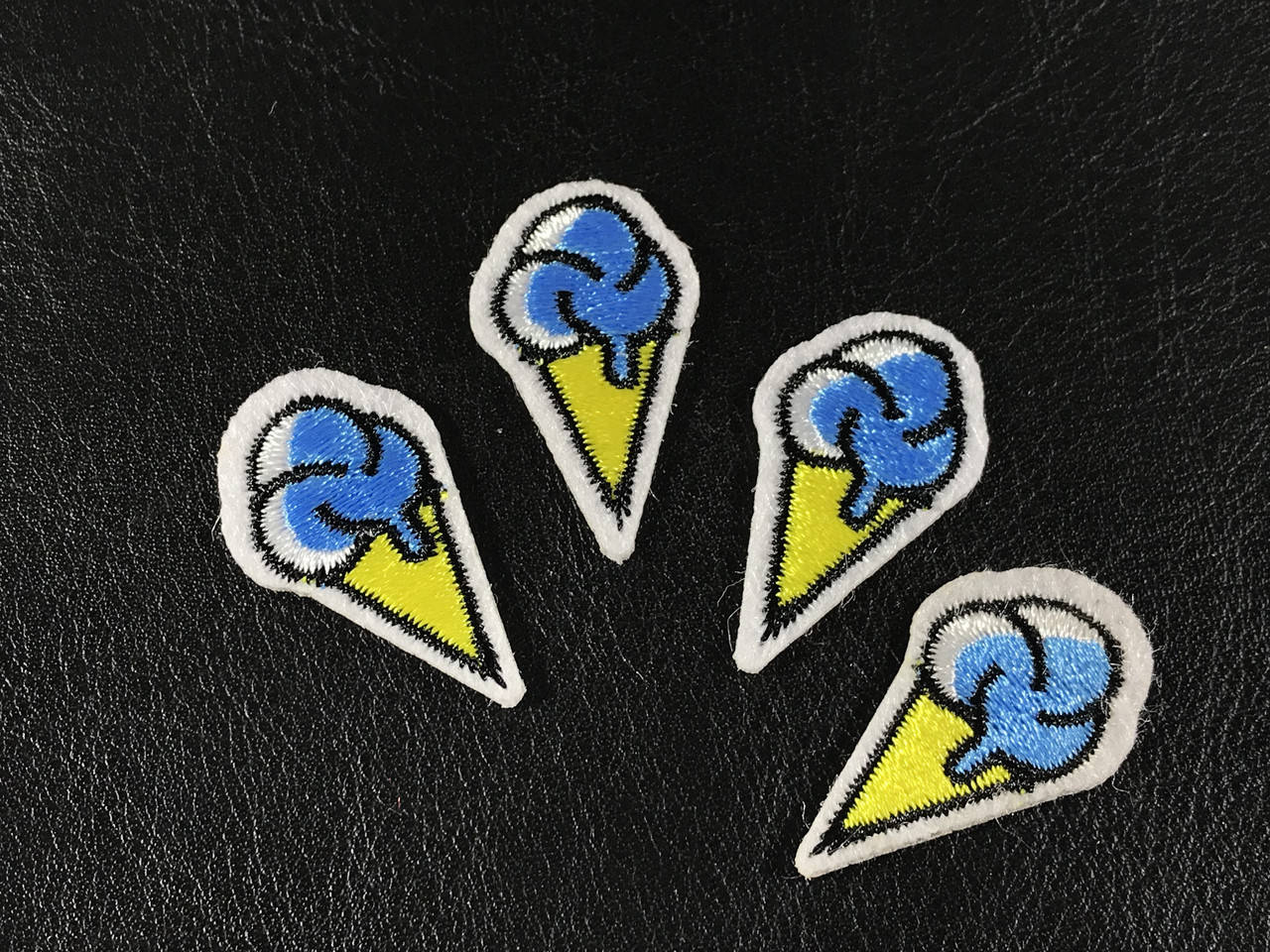 

Нашивка Мороженое 18x32 мм, Разные цвета