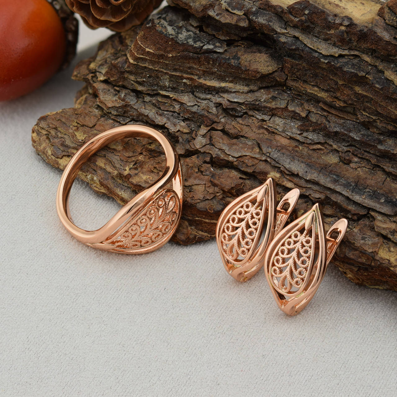 

Набор Xuping 65106 кольцо + серьги 18х9 мм позолота РО размер 16