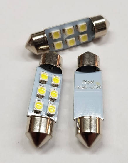 

Светодиодная лампа подсветки салона Ланос, Сенс, ВАЗ, Таврия (36 мм) 6 SMD