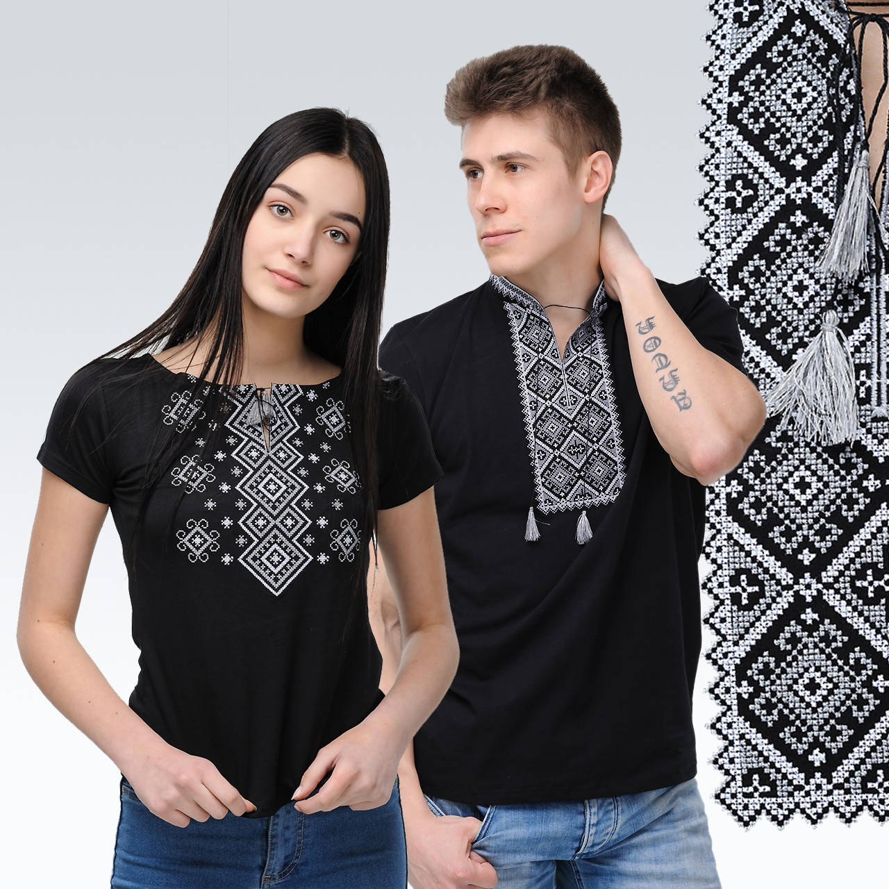 

Комплект вышитых футболок для мужчины и женщины ( серая вышивка), Черный