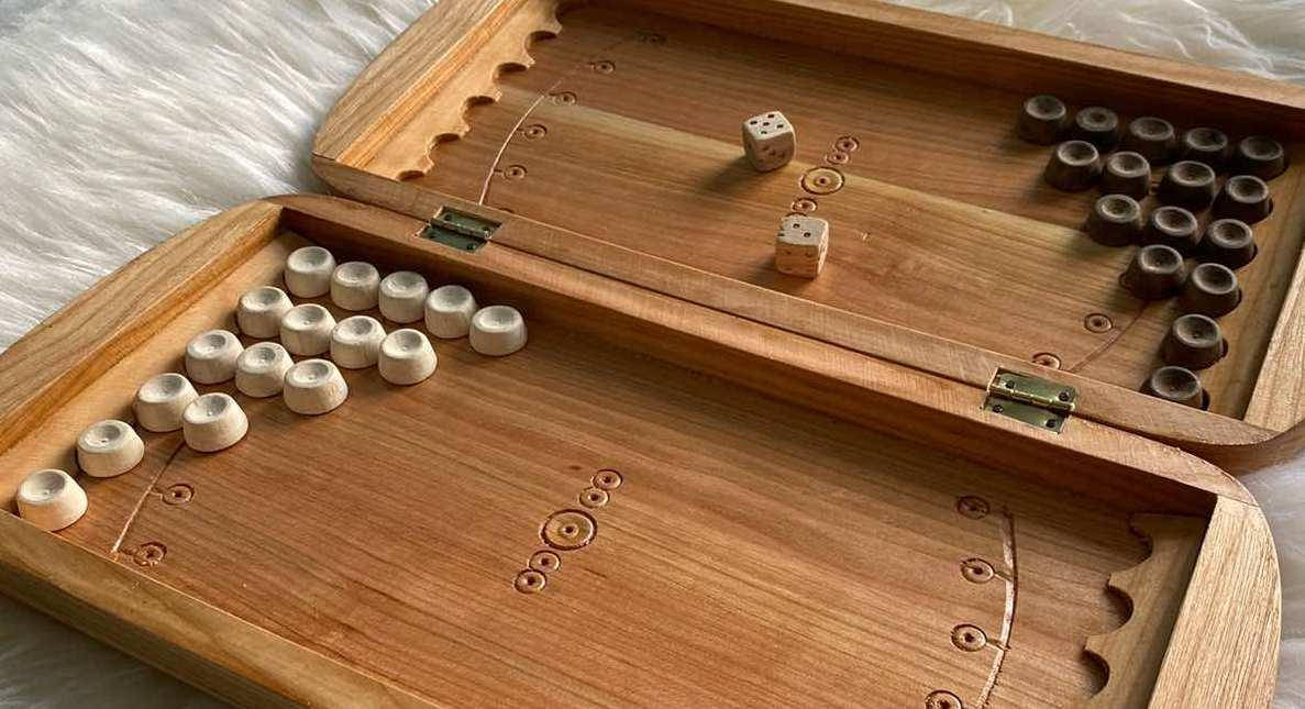 

Нарды, 48 х 46 см. (светлые)