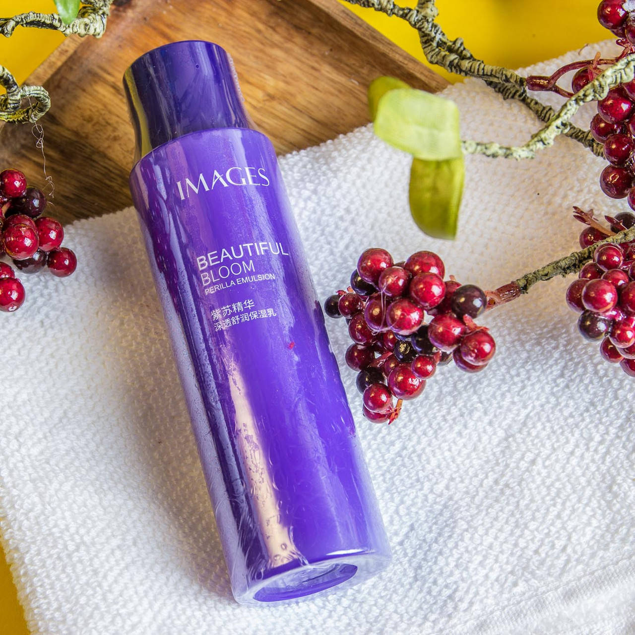 

Эмульсия для лица с экстрактом периллы Images Beautiful Bloom Perilla Emulsion, 120мл