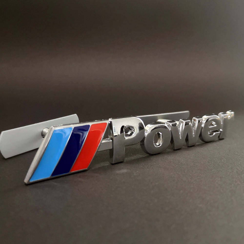 

Значок бмв M Power на решетку радиатора.