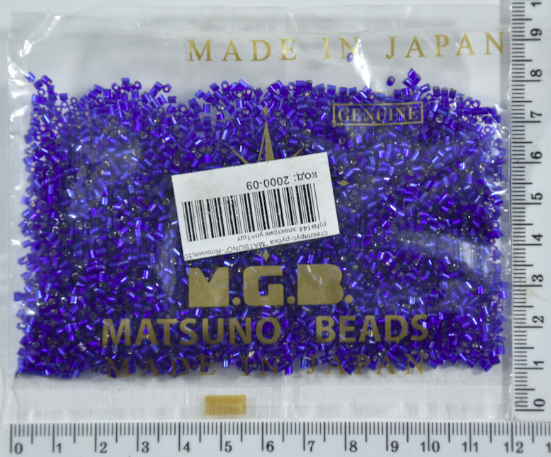 

Стеклярус рубка "MATSUNO" Япония 50гр №144 электрик уп=1шт