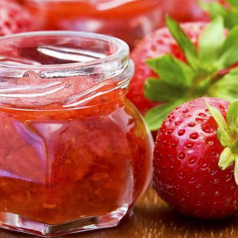 

Начинка термостабильная клубника с кусочками ягод (10кг ящик)