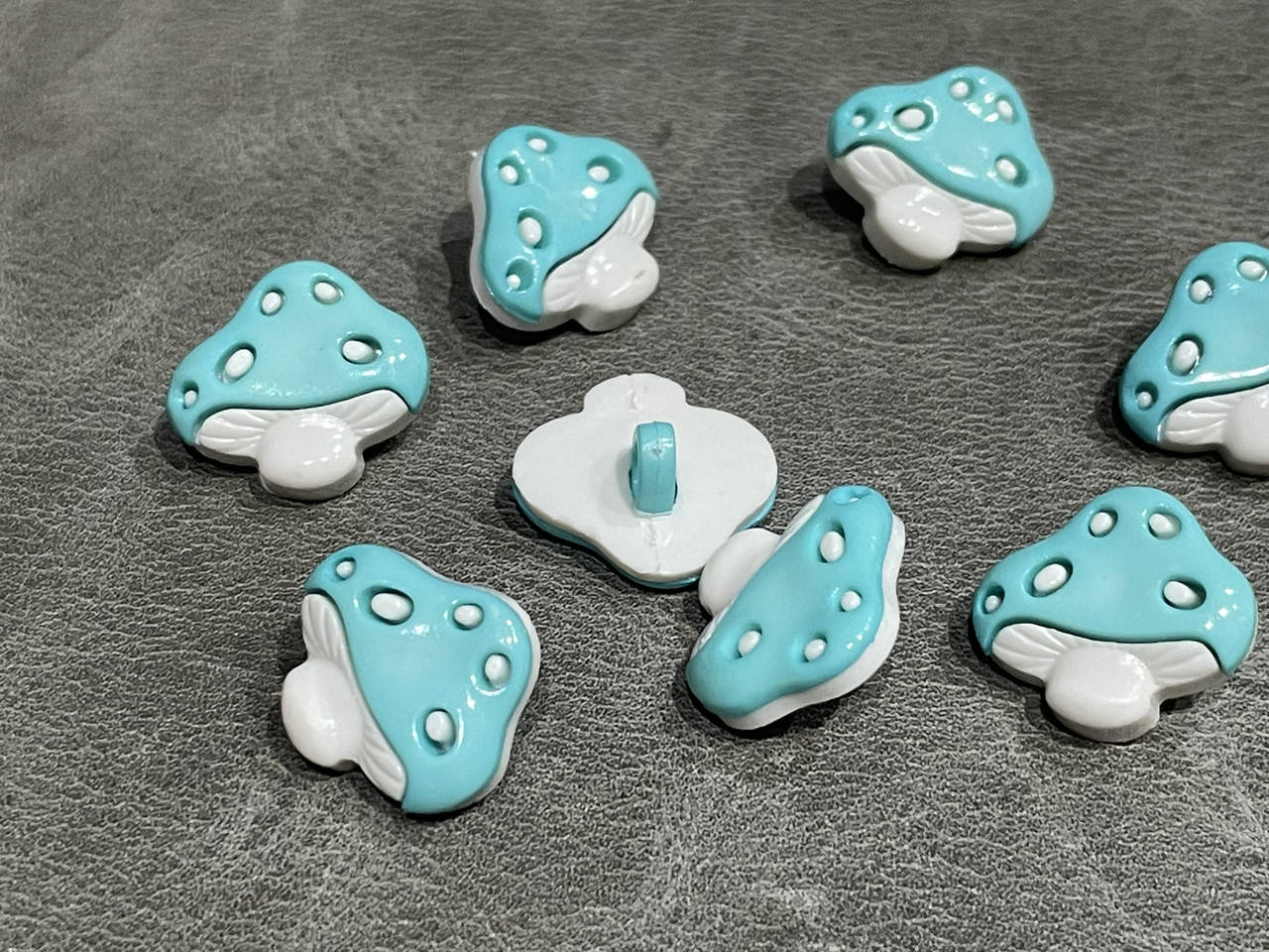 

Пуговица №3073