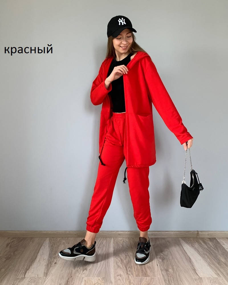

Женский костюм, Разные цвета