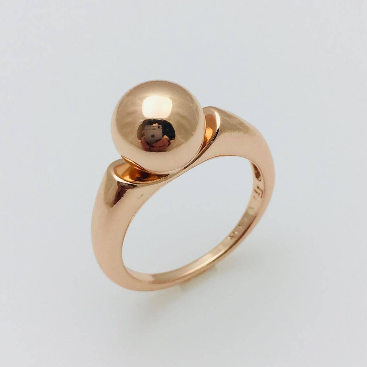 

Кольцо с шариком без камней Размер 19 медзолото, медицинское золото. Родий