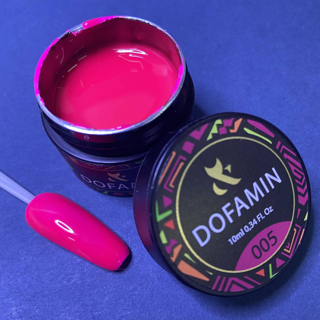 

База цветная для ногтей F.O.X. Dofamin №005 10мл