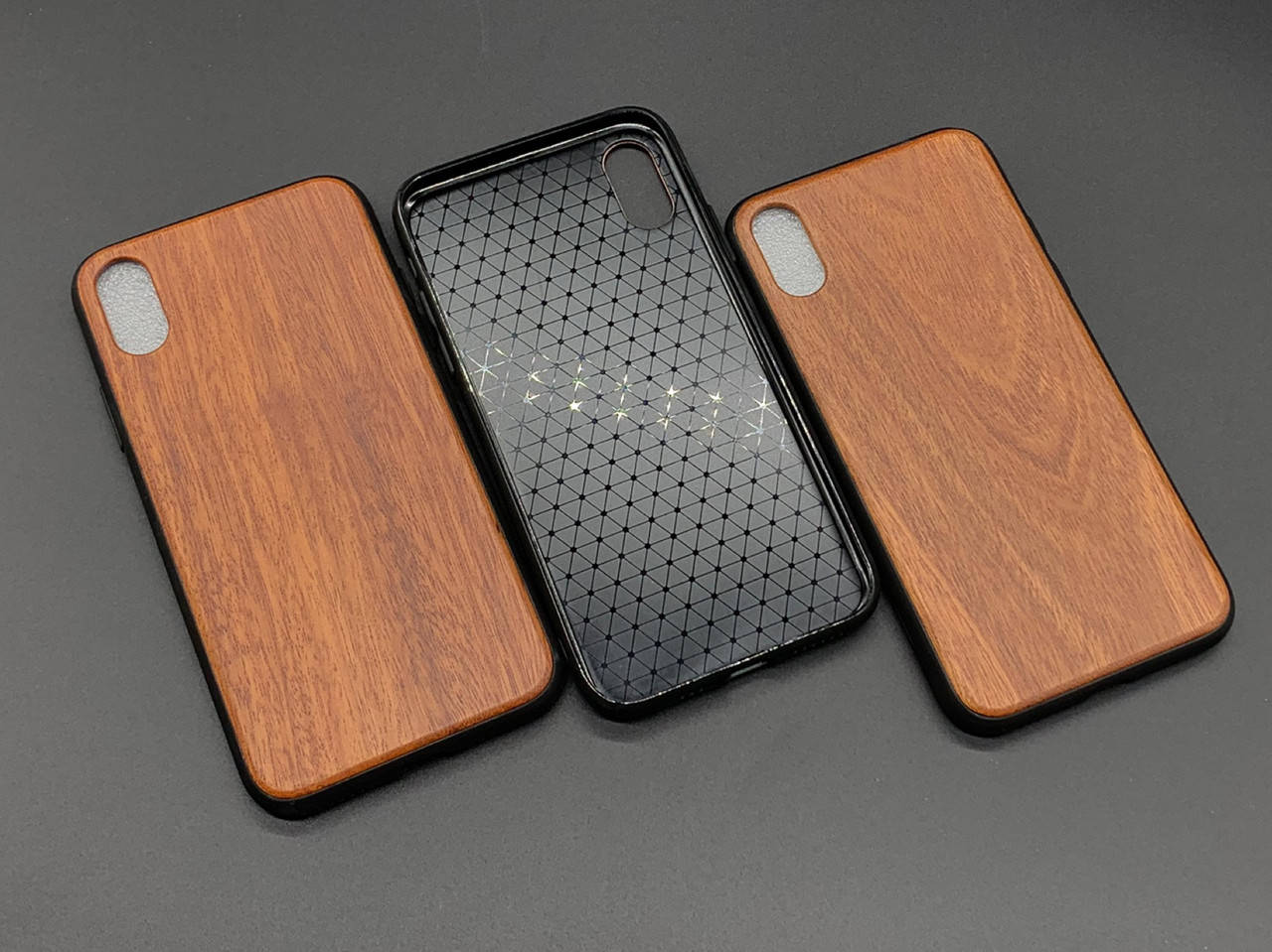 

Деревянный чехол для гравировки. IPHONE X. Дерево ЧЕРЕШНЯ.
