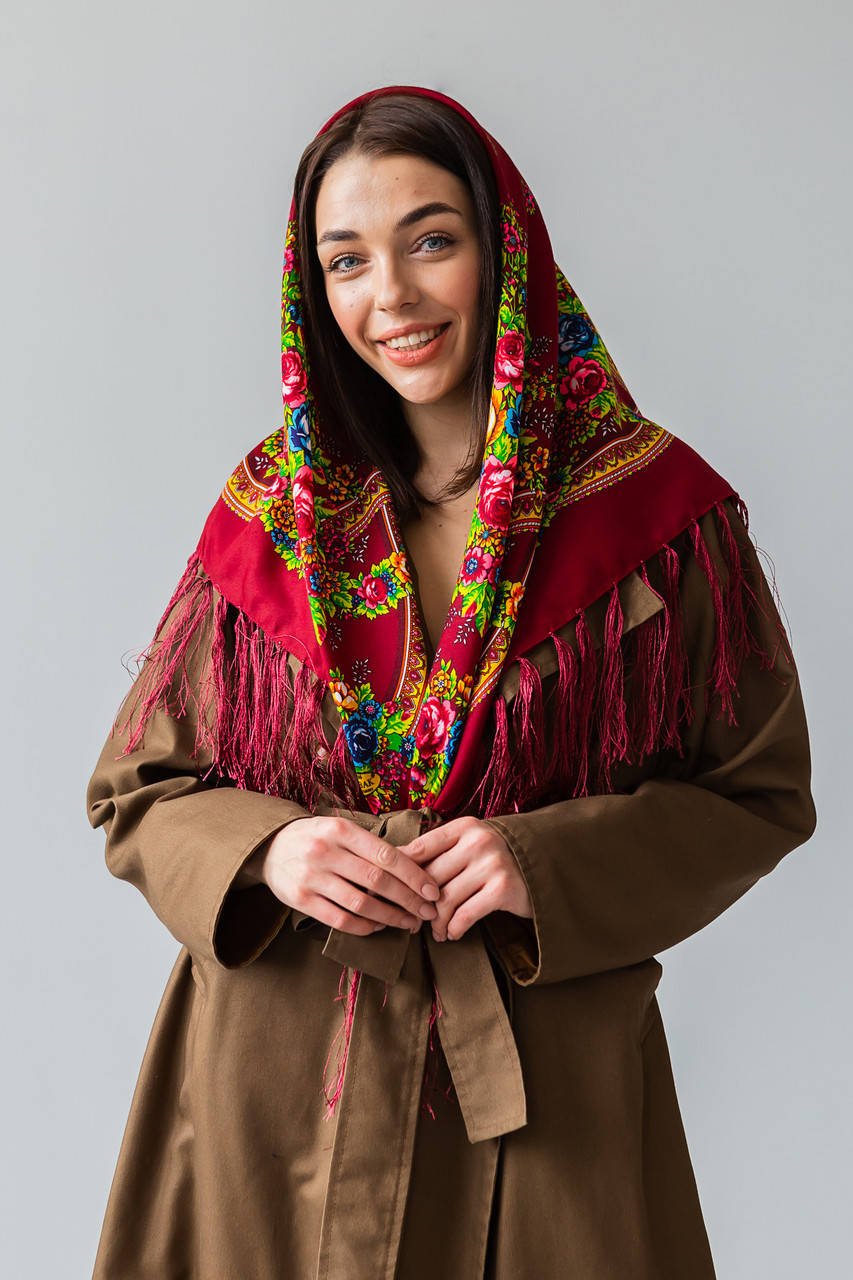 

Платок шерстяной с бахромой (Турция) бордовый, Разные цвета