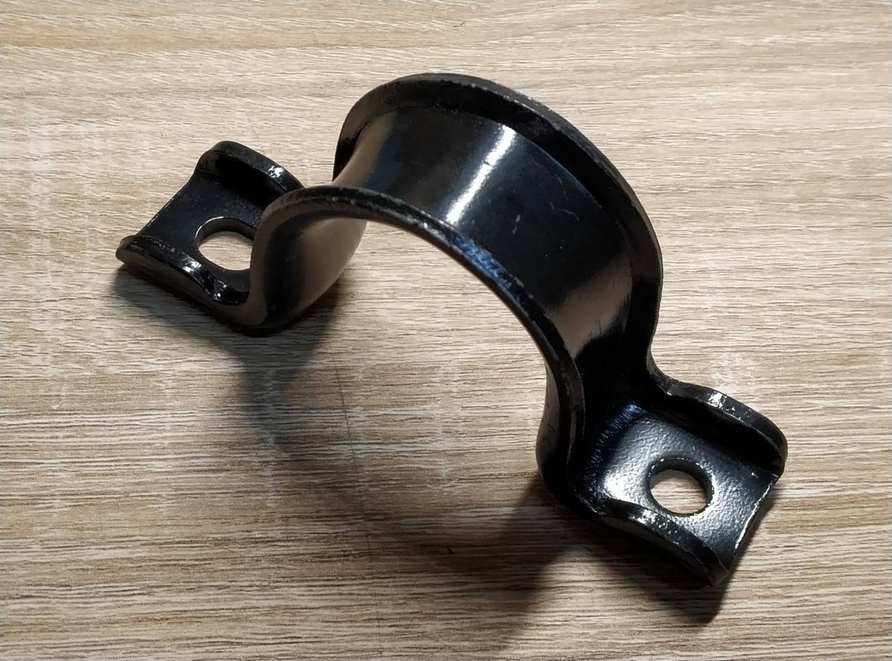 

Скоба переднего стабилизатора FORD 4041491 FORD TRANSIT 01->