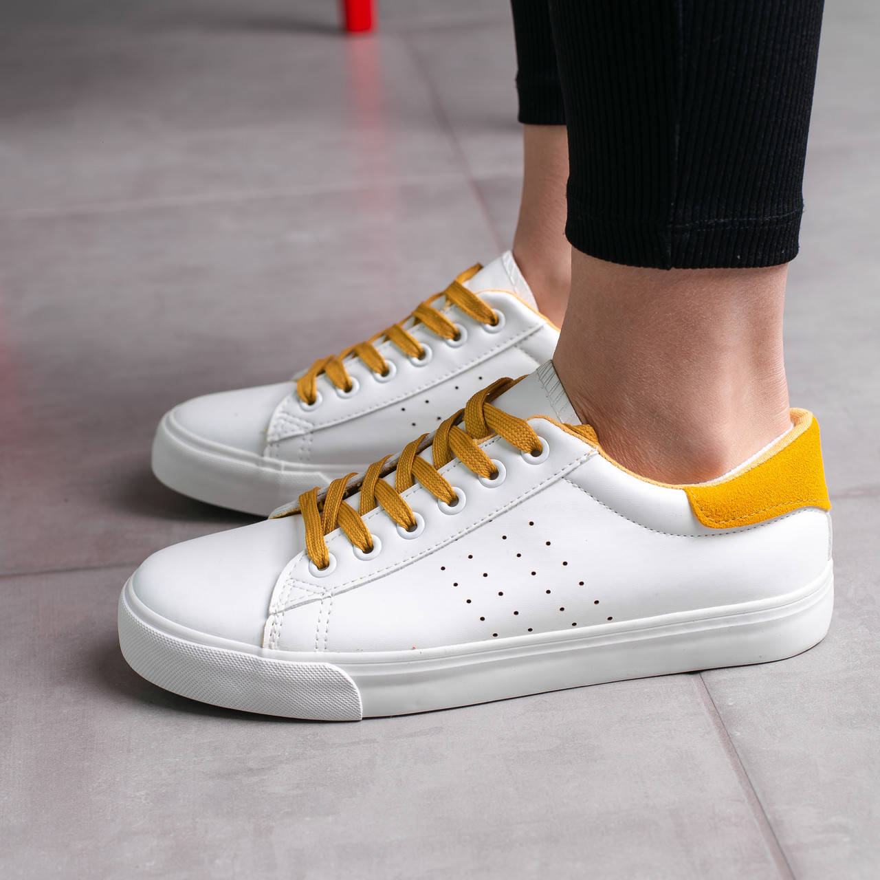 

Женские кеды Fashion Karol 1223 38 размер 24,5 см Белый