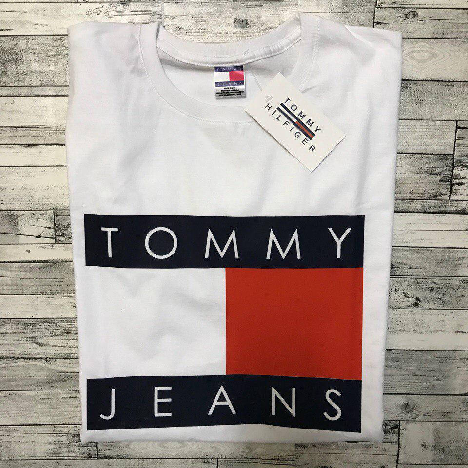 

Футболка TOMMY Hilfiger JEANS | L
