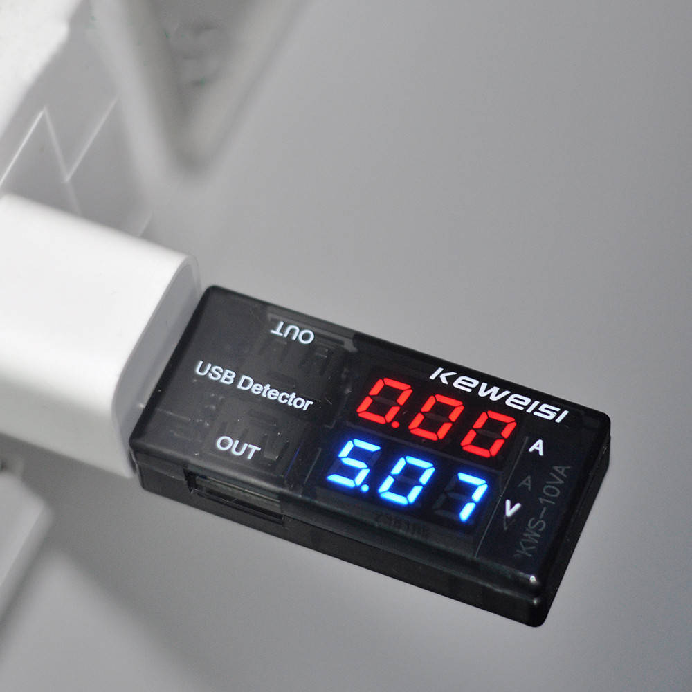 

USB-тестер, напряжения,тока (вольтметр/амперметр) 2 x USB 3-9V 3A KWS-10VA