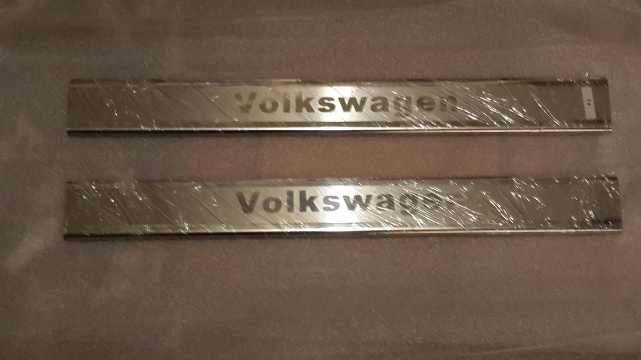 

Накладки на пороги Volkswagen Transporter T4 1990-2003 нержавейка