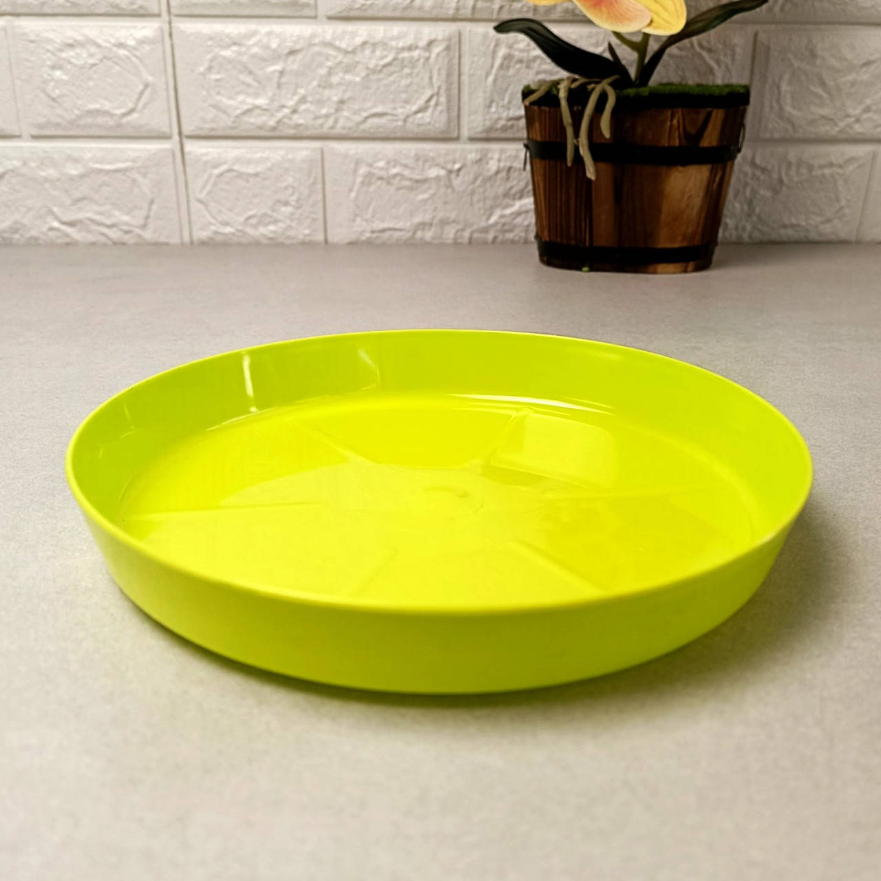 

Подставка с высоким бортиком d18см под вазон лимонного цвета, Магнолия Ламела