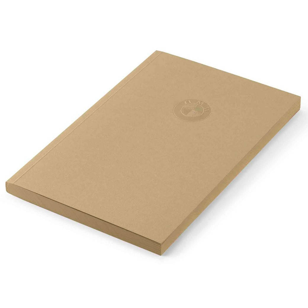 

Большой блокнот BMW Large Notebook, Sand, артикул 80242466199
