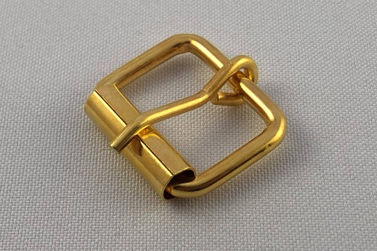 

Пряжка сумочная, ширина - 20 мм, цвет - золотистый, артикул СК 5817