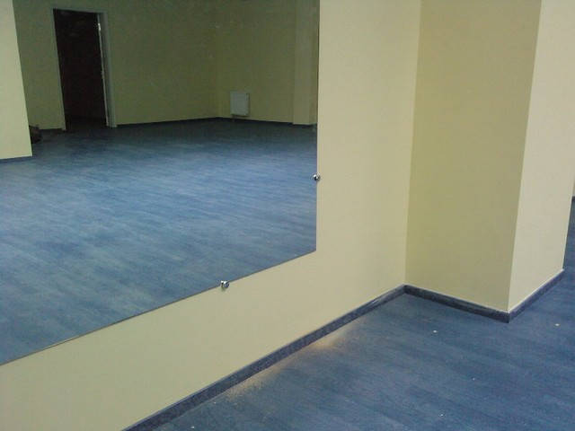 

Зеркало под заказ с обработкой и монтажом