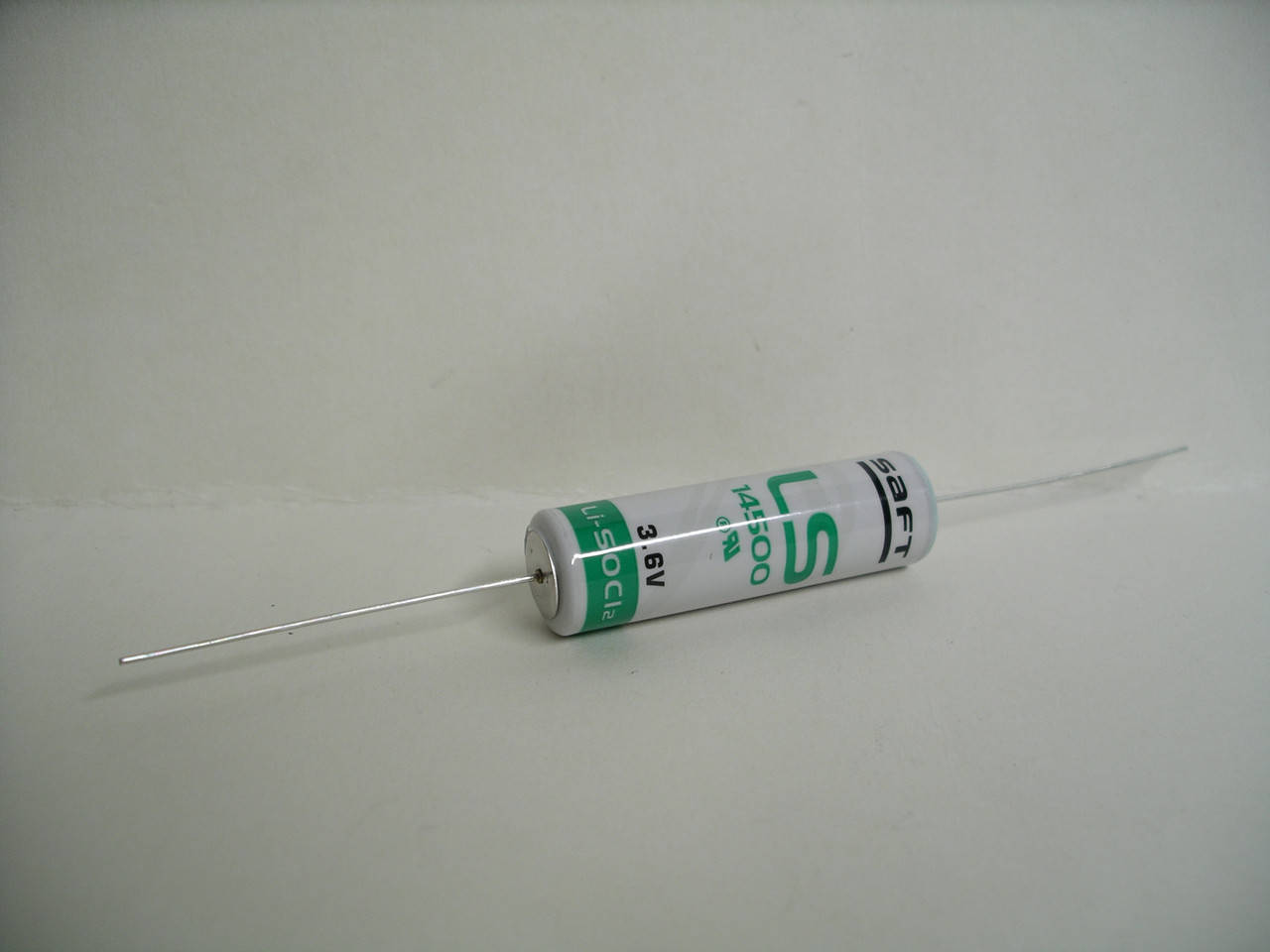 

Батарейка Saft LS14500 CNA axial solder 3,6 В литиевая