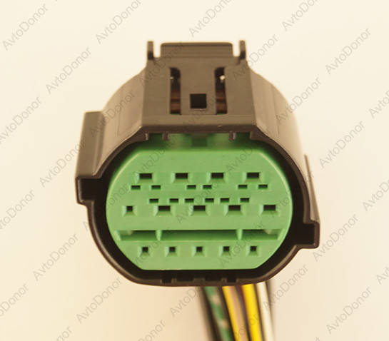 

Разъем автомобильный 14-пин/контактный. Мама. 35×29 мм. НОВЫЙ